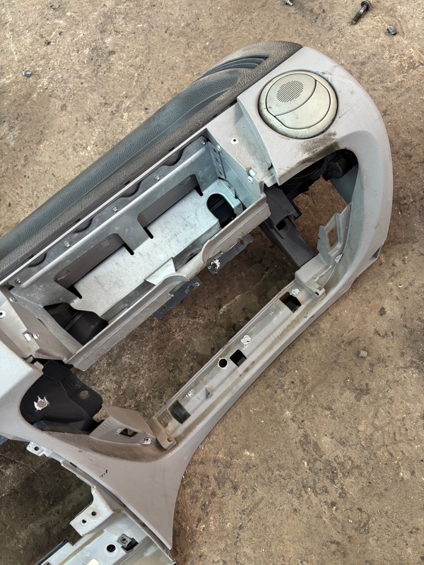 Торпедо Fiat Punto 2000 188