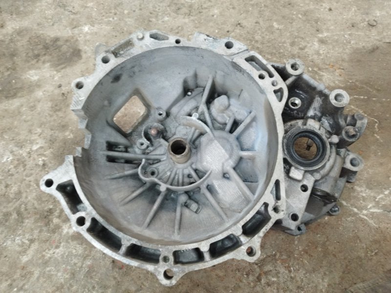 Корпус МКПП Mazda 3 BK