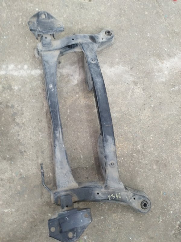 Балка подвески Toyota Harrier 2006 2