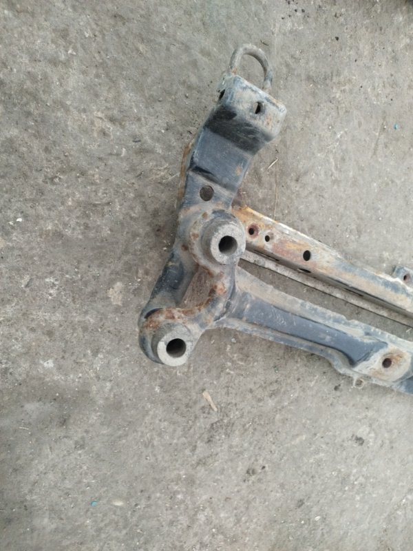 Балка подвески Volkswagen Passat B3