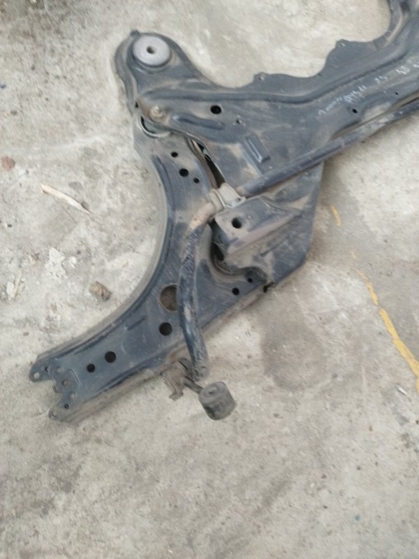 Балка подвески AUDI A3 8l