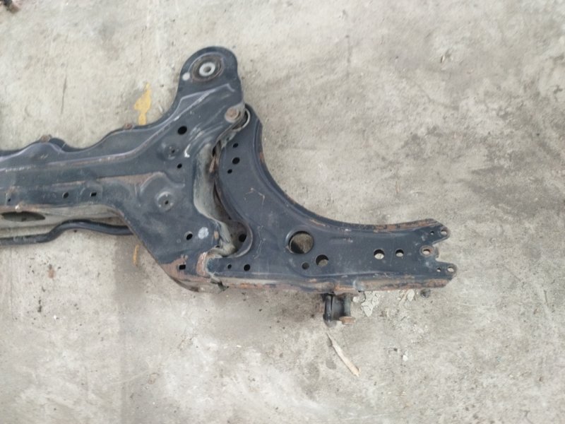 Балка подвески AUDI A3 8l