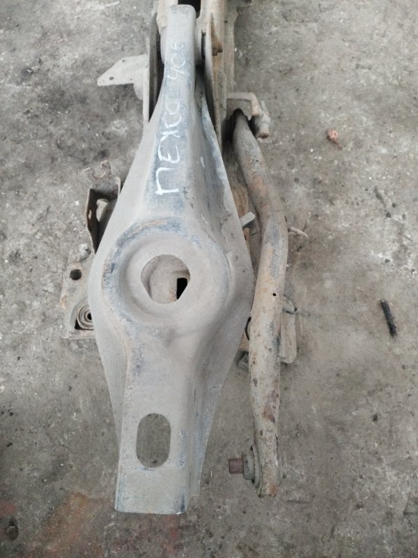 Балка подвески Peugeot 406