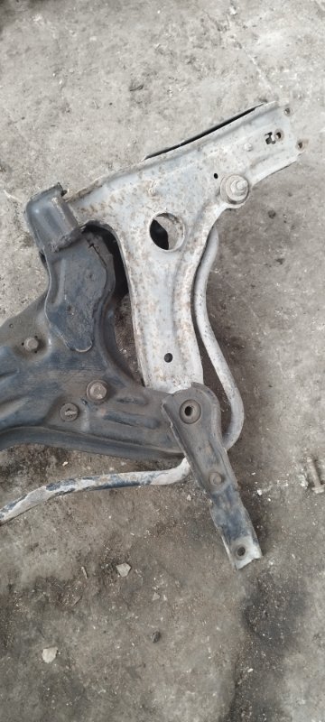 Балка подвески Volkswagen Jetta 1992