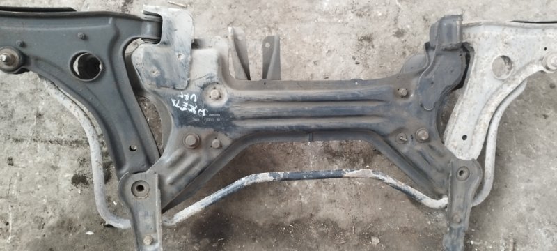 Балка подвески Volkswagen Jetta 1992