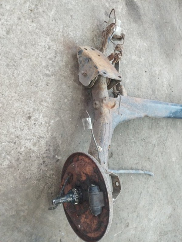 Балка подвески Volkswagen Passat B3