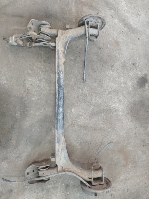Балка подвески Volkswagen Passat B3