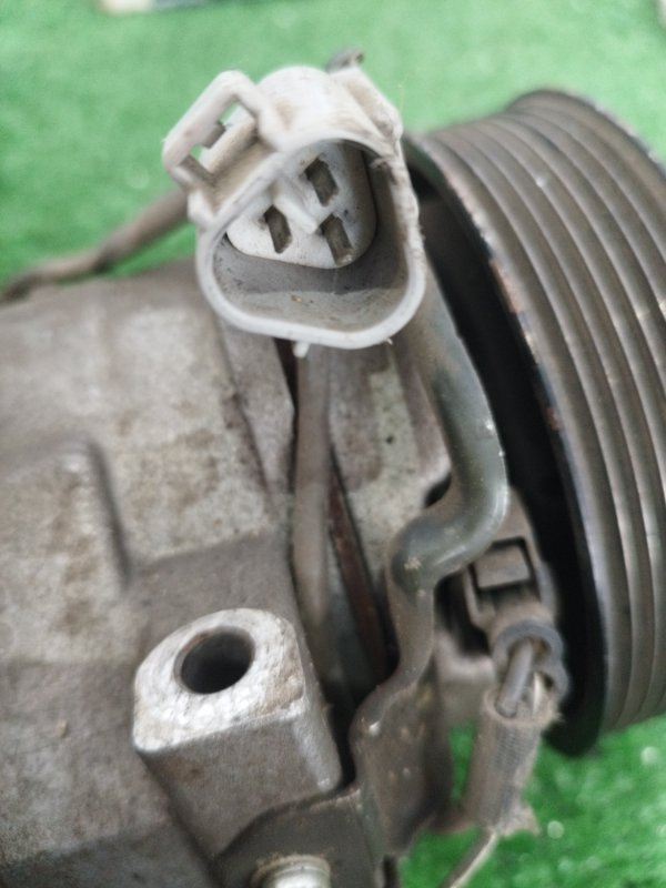 Компрессор кондиционера Toyota Camry ACV30