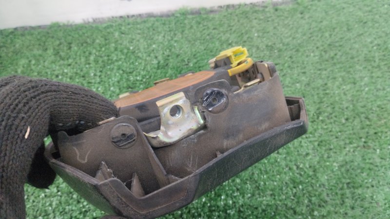 Подушка безопасности в руль Nissan Serena C23