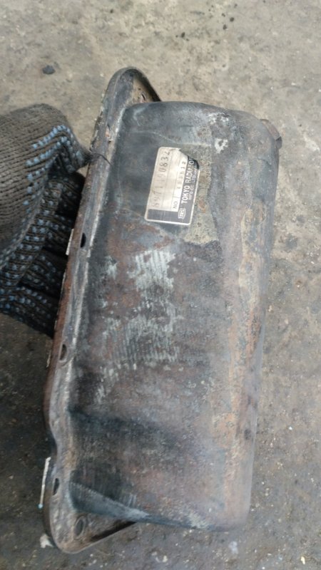 Нижний поддон двс Isuzu Trooper 1998