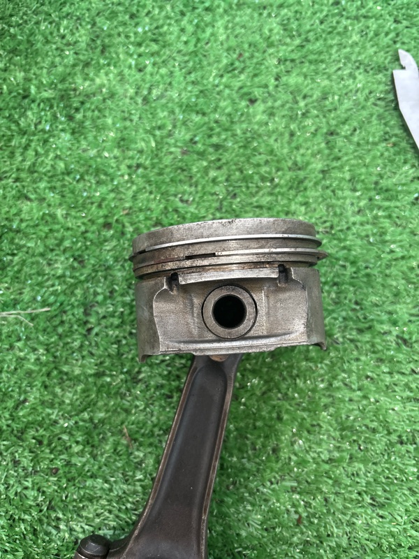 Поршень Mazda 3BK