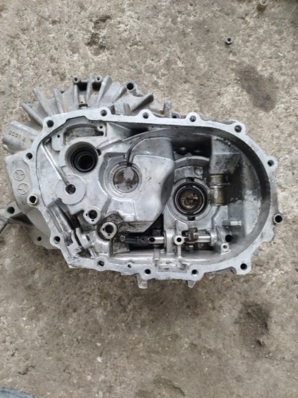 Корпус МКПП Mazda 3 BK