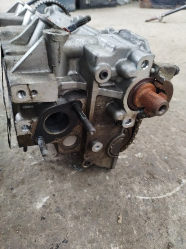 Головка блока цилиндров Hyundai Santa Fe 2004