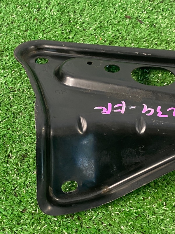 Крепление подрамника Toyota Camry 2008 ACV 40