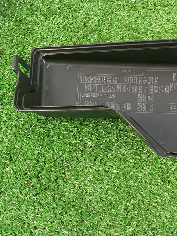 Крышка блока предохранителей Toyota Camry 2008 ACV 40