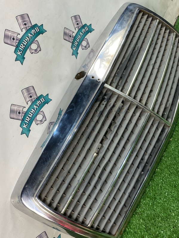 Решетка радиатора Mercedes-Benz 190 1992 W201
