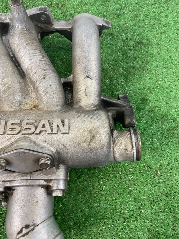 Коллектор впускной Nissan Serena C23