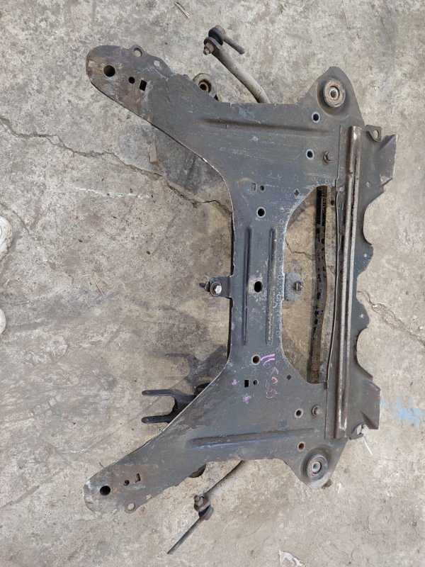 Балка подвески Peugeot 406