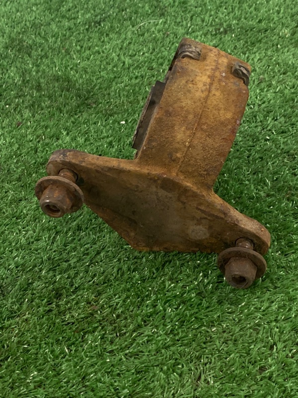 Подушка двигателя Ford Mondeo 2
