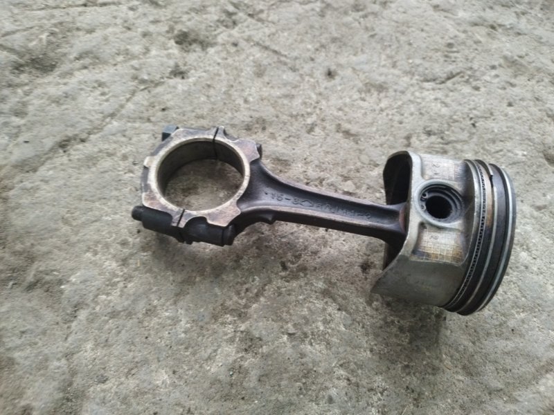 Поршень Nissan Primera P10