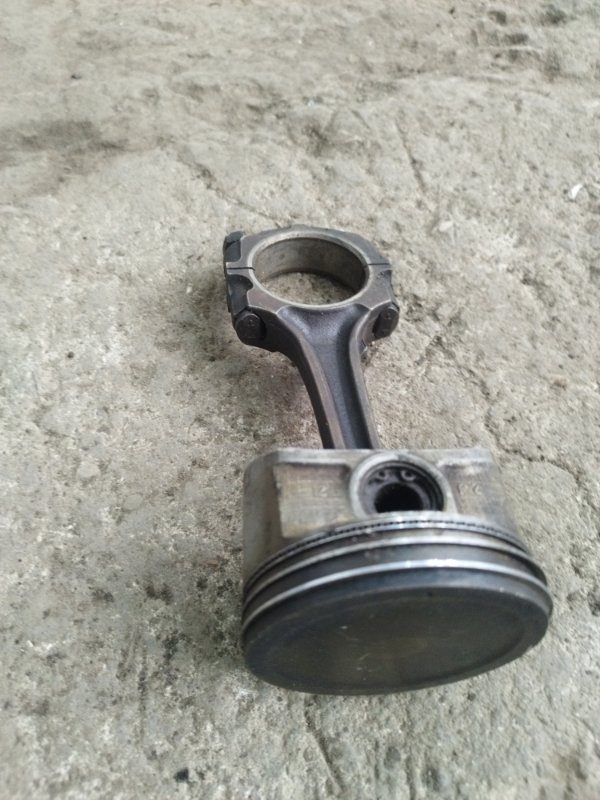 Поршень Nissan Primera P10