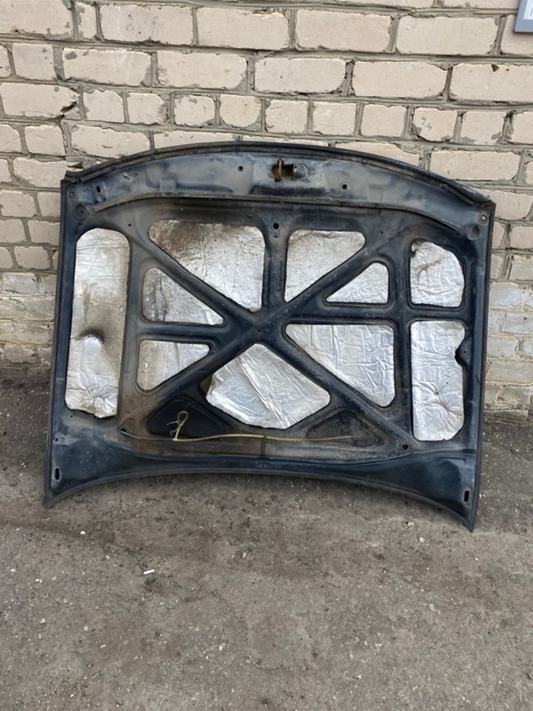 Капот Toyota carina 1993 ST190