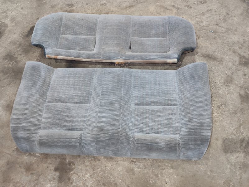 Сиденье Toyota carina 1993 ST190