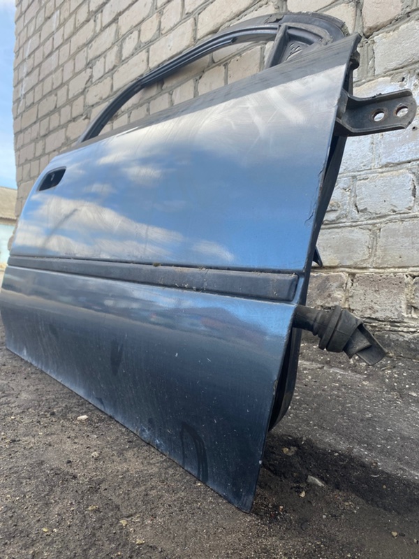 Дверь боковая Toyota carina 1993 ST190