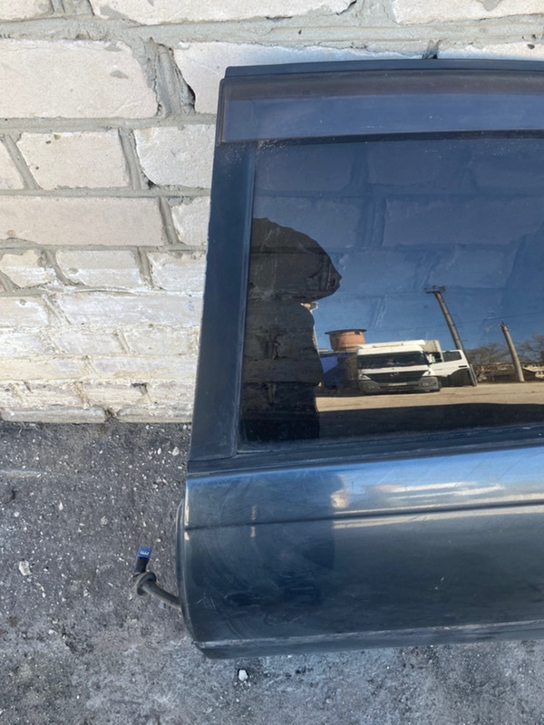 Дверь боковая Toyota carina 1993 ST190