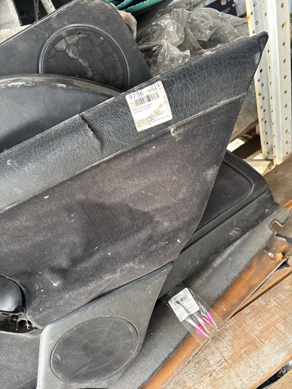 Обшивка боковой двери Volkswagen Passat B3