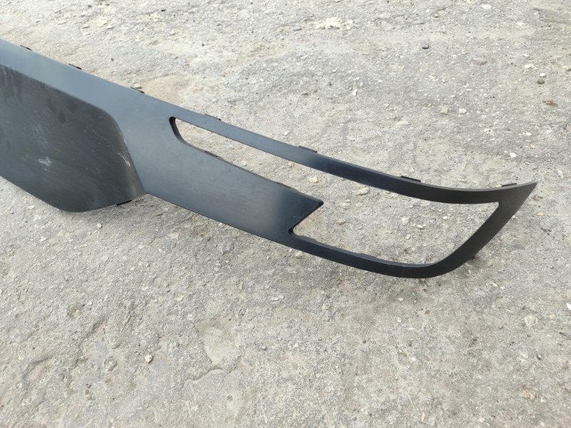 Накладка на бампер Hyundai Elantra