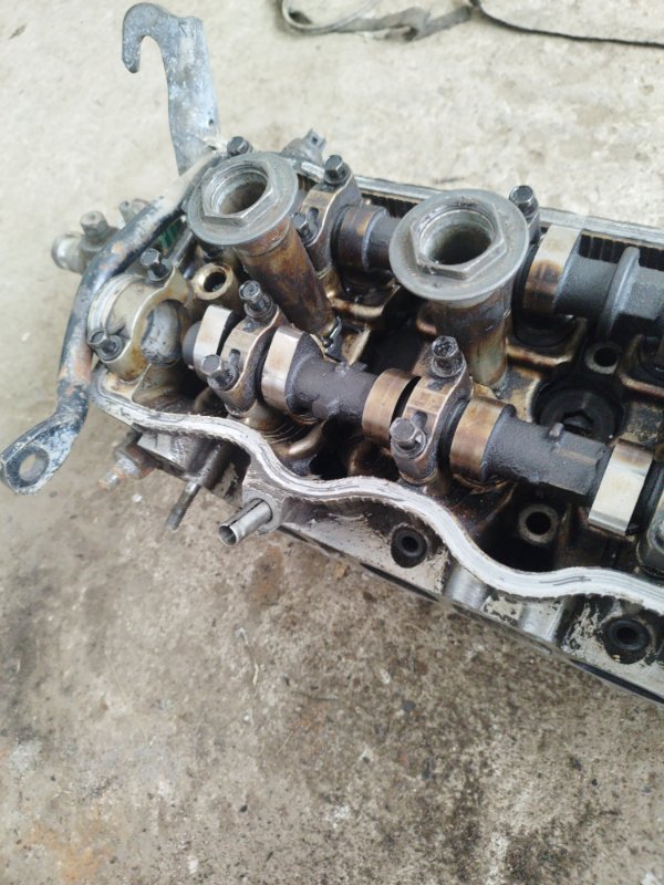 Головка блока цилиндров Toyota carina 1993 ST190