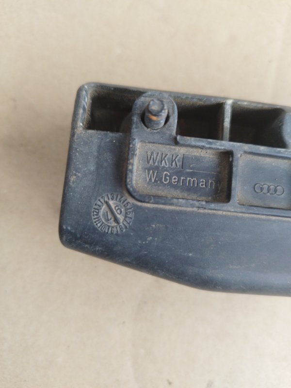КРОНШТЕЙН Volkswagen Passat 1998 B5