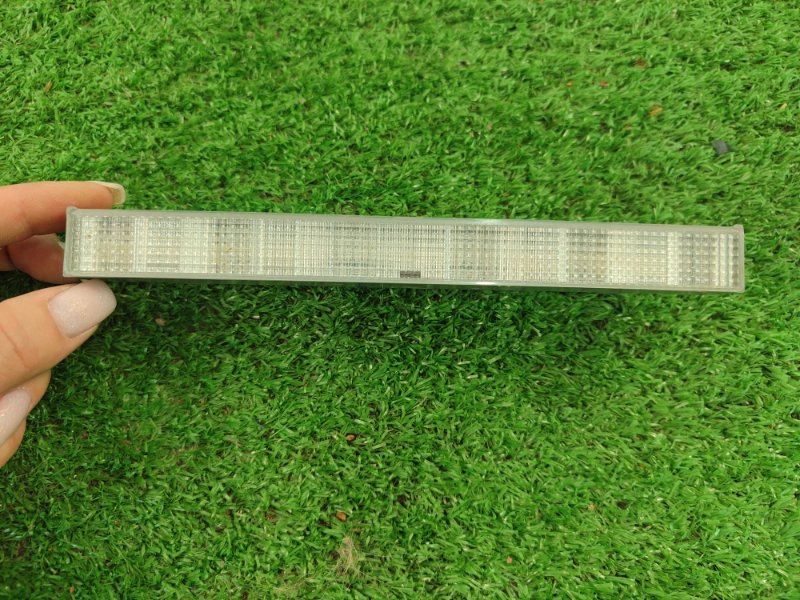 Стоп-сигнал Toyota Verso 2009 ZGR21L-GRXEPW