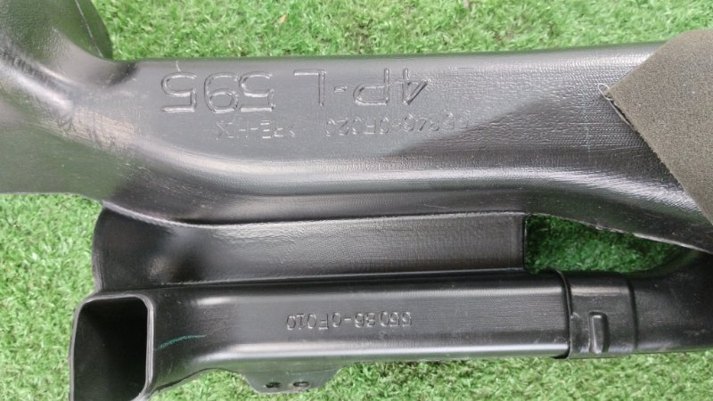 Воздуховод салона Toyota Verso 2009 ZGR21L-GRXEPW