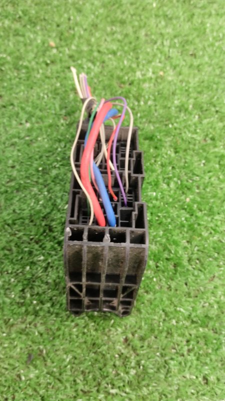 Блок предохранителей Toyota Verso 2009 ZGR21L-GRXEPW