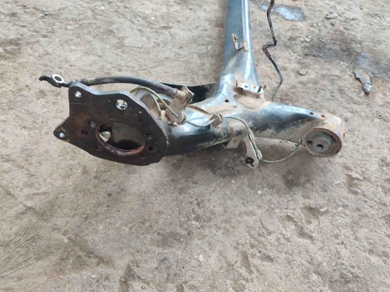 Балка подвески Toyota Verso 2009 ZGR21L-GRXEPW