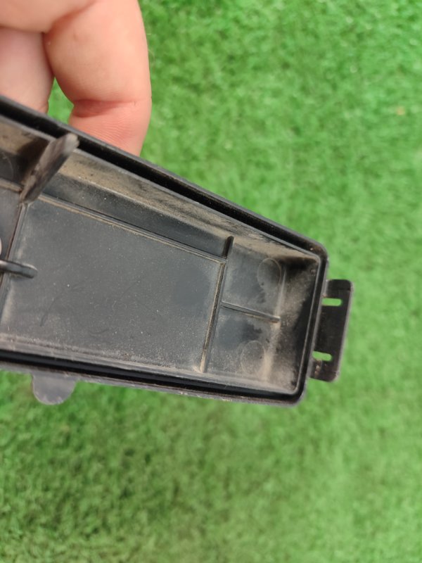 Крышка салонного фильтра Toyota Verso 2009 ZGR21L-GRXEPW