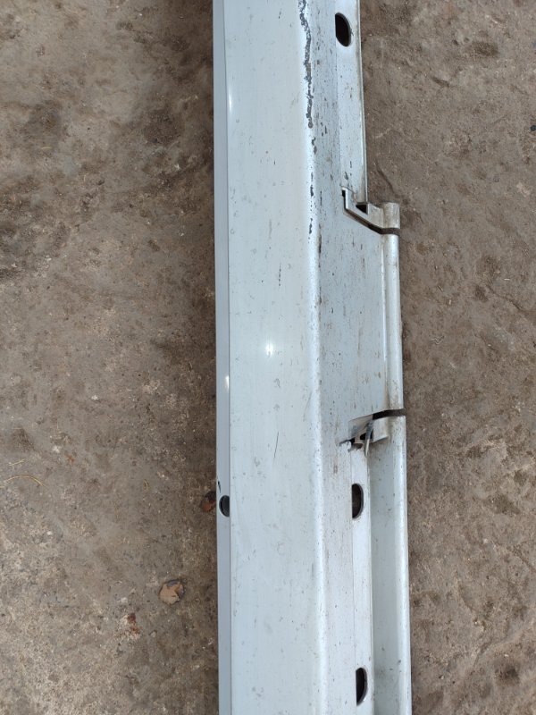 Накладка на порог салона Toyota Verso 2009 ZGR21L-GRXEPW