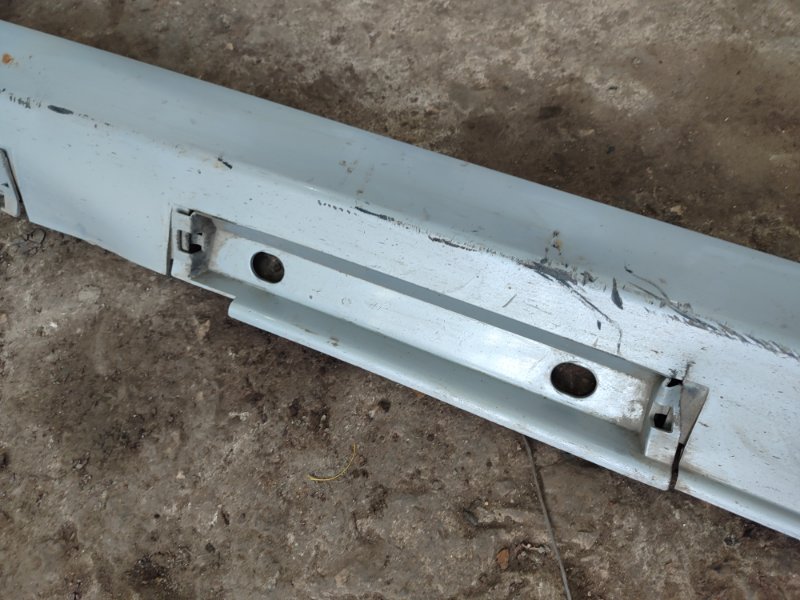 Накладка на порог салона Toyota Verso 2009 ZGR21L-GRXEPW