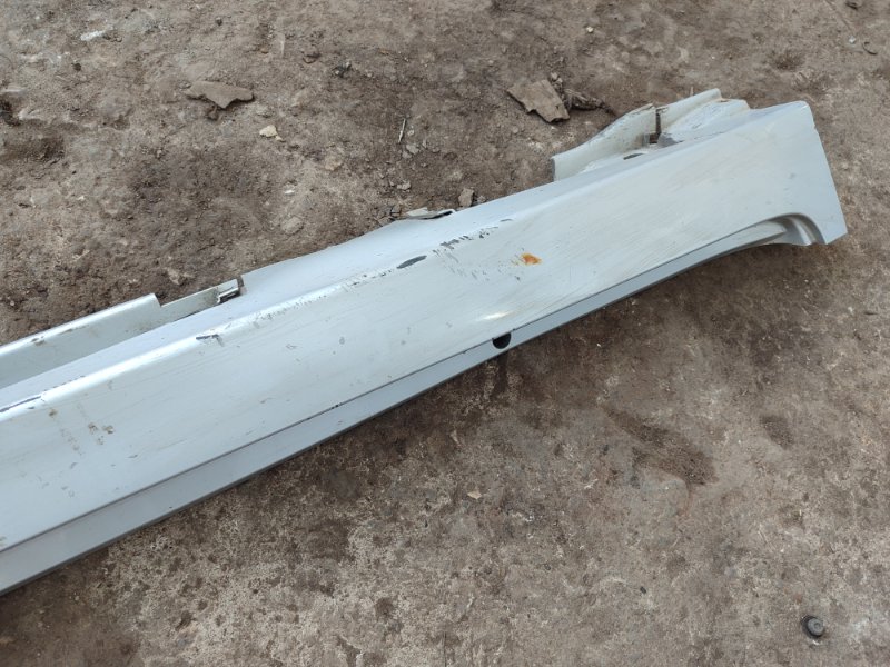 Накладка на порог салона Toyota Verso 2009 ZGR21L-GRXEPW