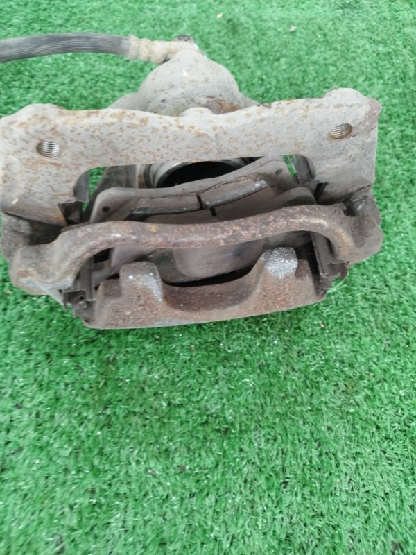 Суппорт тормозной Toyota Verso 2009 ZGR21L-GRXEPW