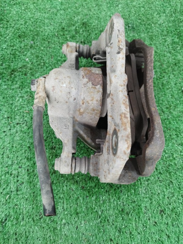Суппорт тормозной Toyota Verso 2009 ZGR21L-GRXEPW