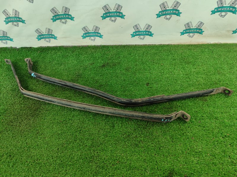 Крепление топливного бака Toyota Verso 2009 ZGR21L-GRXEPW