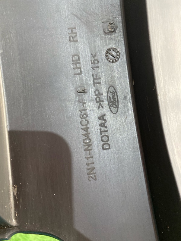 Накладка на торпедо Ford Fusion 2006