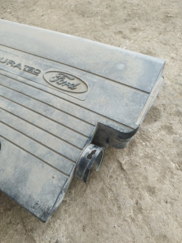 Корпус воздушного фильтра Ford Fusion 2006