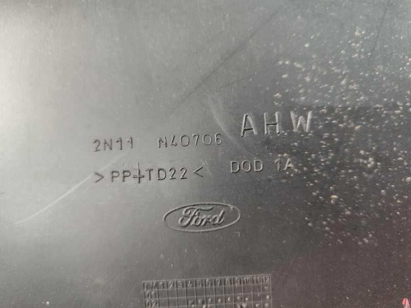 Обшивка крышки багажника Ford Fusion 2006