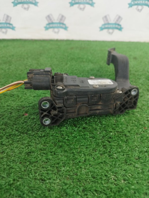Педаль газа Ford Fusion 2006