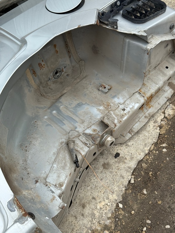 Крыло Ford Fusion 2006