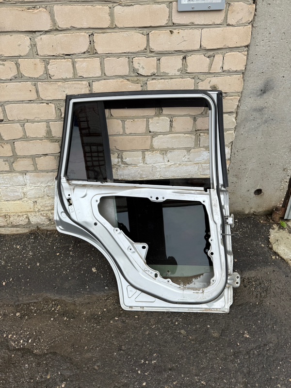 Дверь боковая Ford Fusion 2006